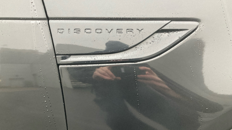 Land Rover Discovery 3.0 SDV6 HSE Luxury 5dr Auto Diesel Station Wagon